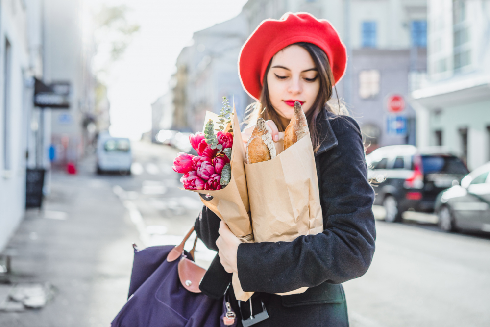 Celebrate Women’s Day with Flowers & Gifts in Mumbai – 10% Off at Pretty Petals