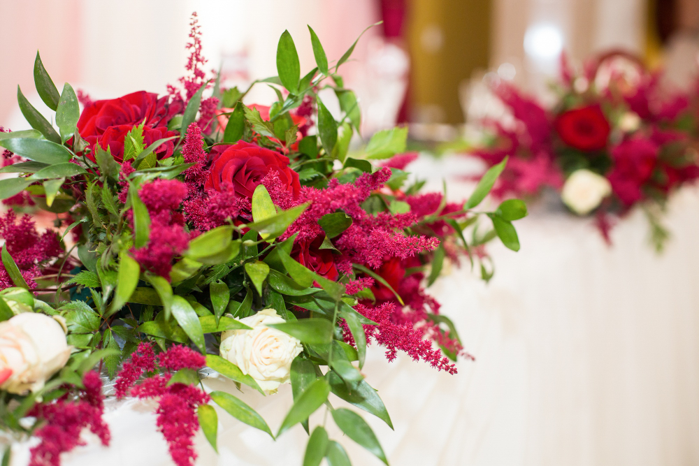 DIY Wedding Flower Arrangements: Tips and Tricks